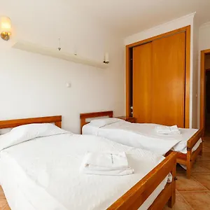 Apartamento C03 - Gale In, Lagos