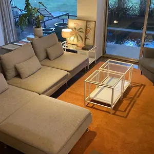 https://magnfica-casa-con-espectaculares-vistas-al-parque.es-andalucia.com